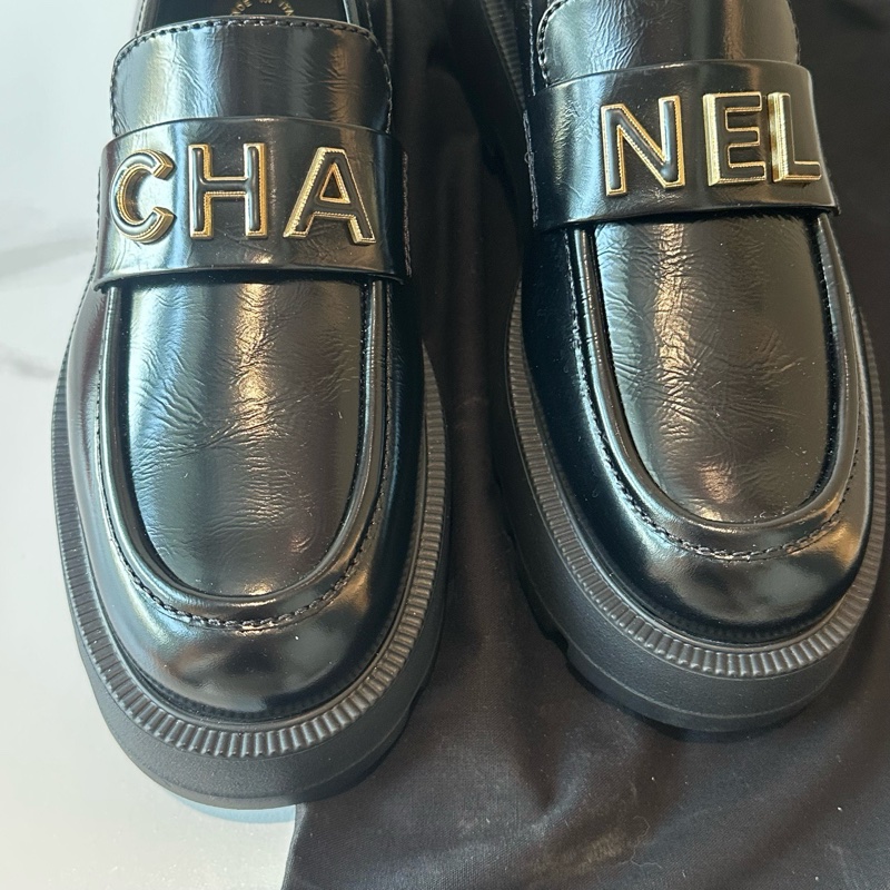 99新閑置品Chanel香奈兒 小香新款字母樂福鞋厚底增高鞋 38碼。-5