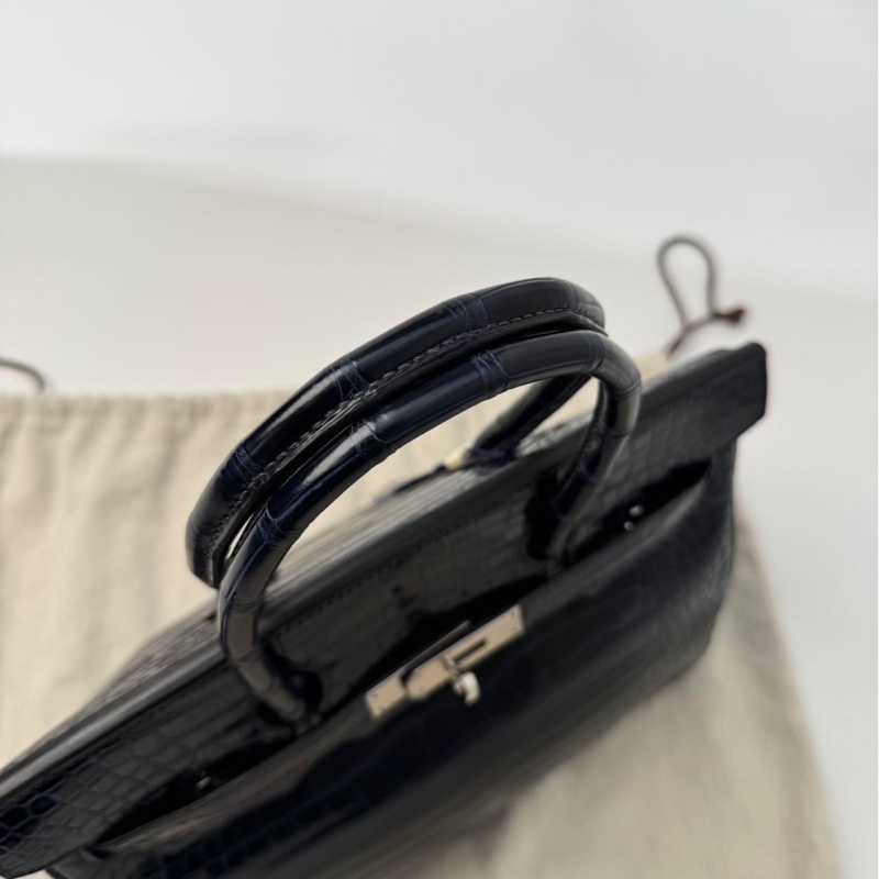 【Hermès Birkin 30 深海藍 倒V鱷魚｜銀扣｜M刻】-4