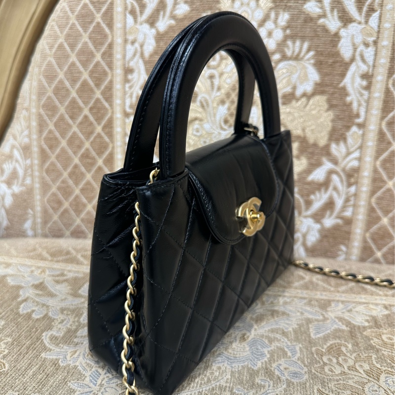 Chanel 黑油蠟牛皮金釦mini手提斜背購物包AS4416-2