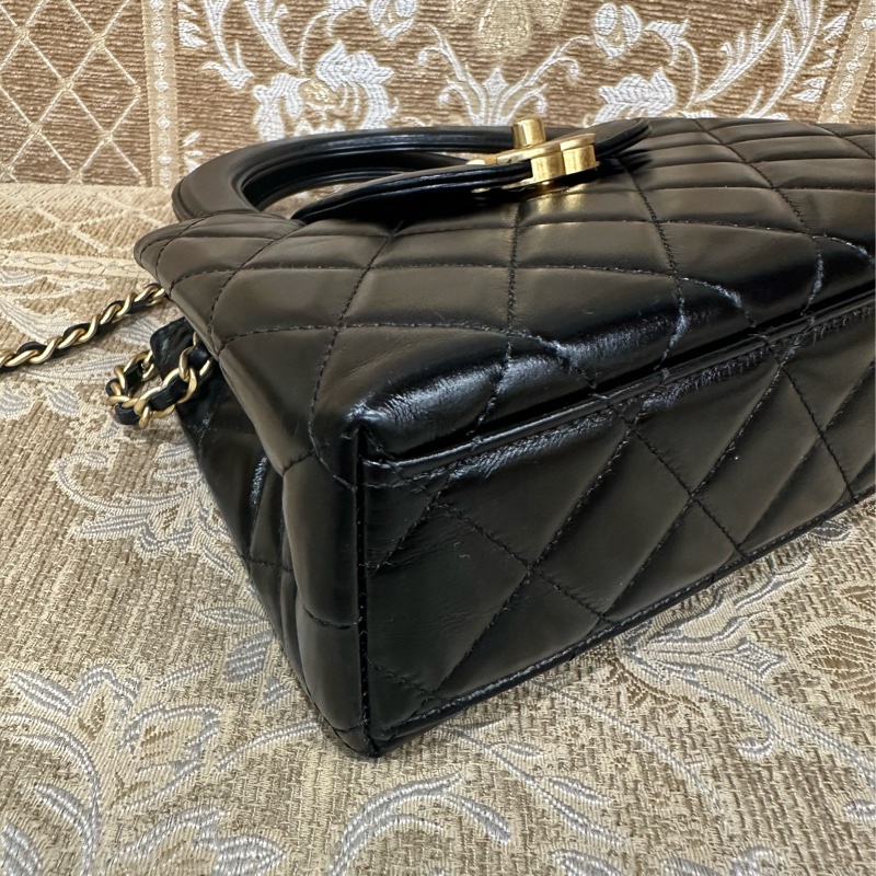 Chanel 黑油蠟牛皮金釦mini手提斜背購物包AS4416-5