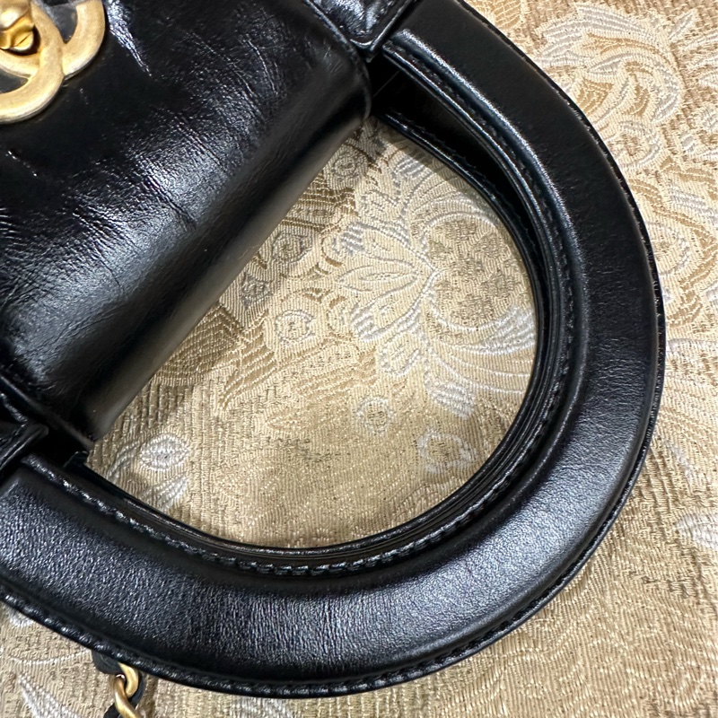 Chanel 黑油蠟牛皮金釦mini手提斜背購物包AS4416-7