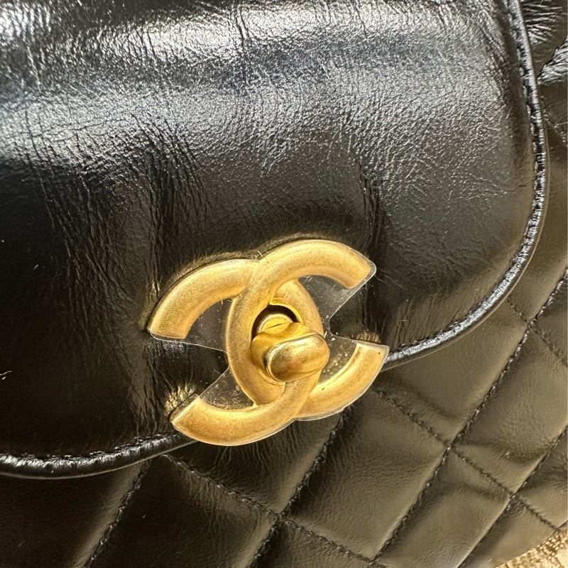 Chanel 黑油蠟牛皮金釦mini手提斜背購物包AS4416-10