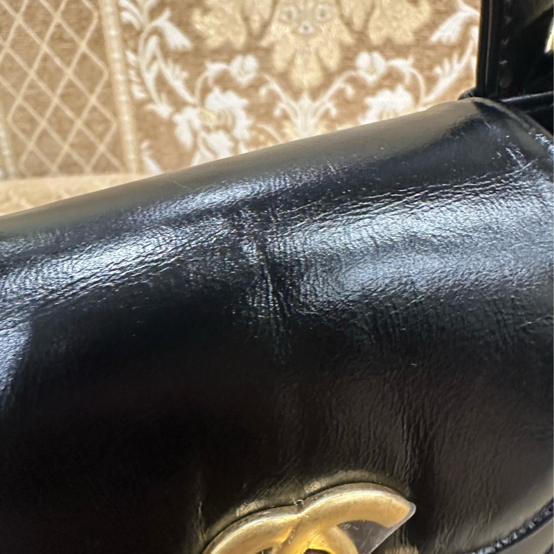 Chanel 黑油蠟牛皮金釦mini手提斜背購物包AS4416-11