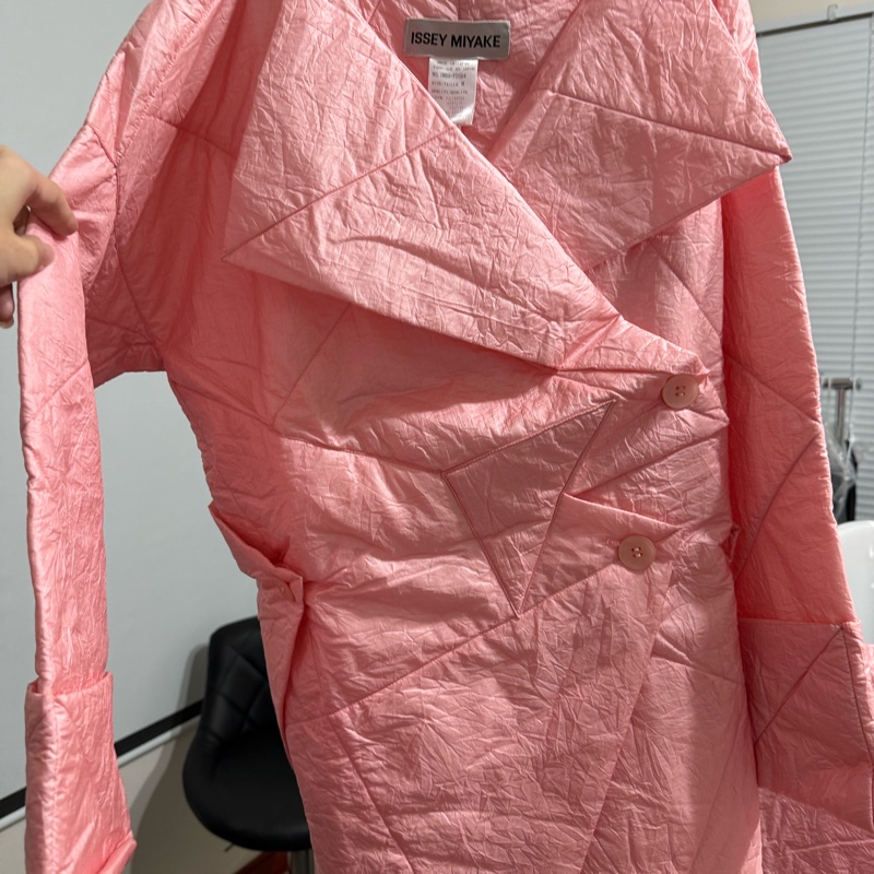 ISSEY MIYAKE 三宅一生 日本製 粉色外套＋褲 套裝-3