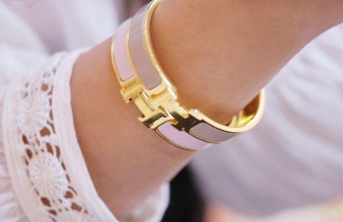 激甜近新熱銷款丁香紫/金配色✨愛馬仕 Hermès Clic H琺瑯手環-7