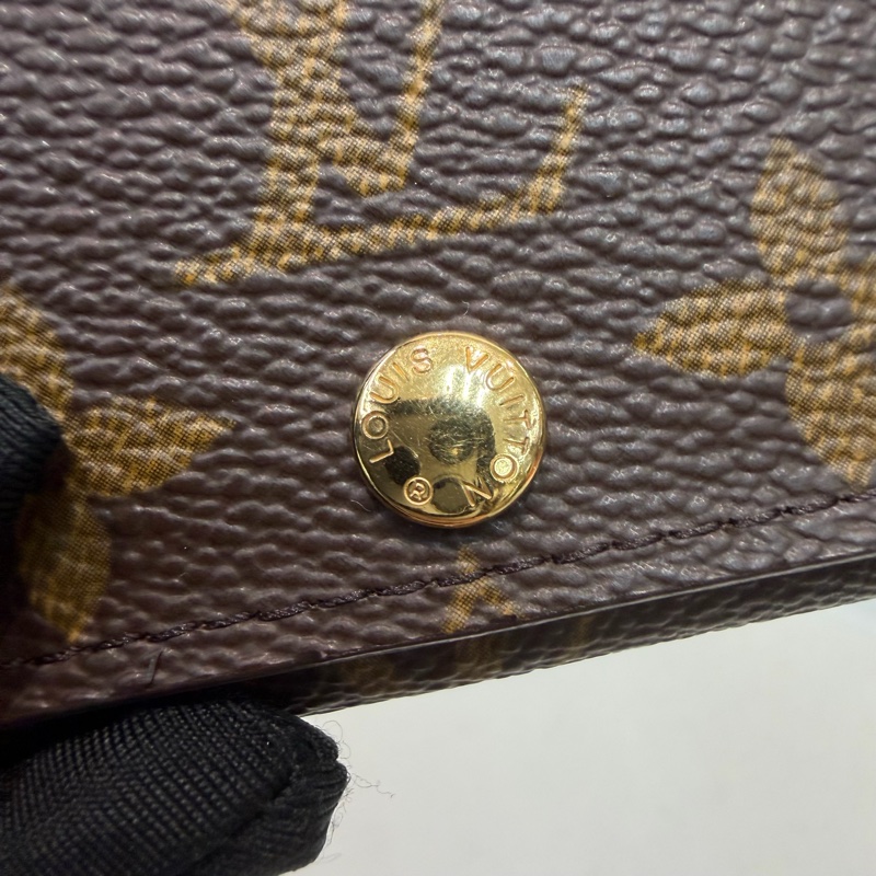 LV 老花鎖匙包 XB104-13