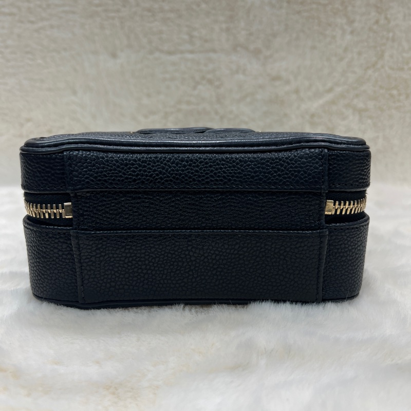 Chanel CC Filigree Vanity Case 。 XC471-16