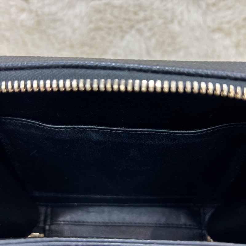 Chanel CC Filigree Vanity Case 。 XC471-34