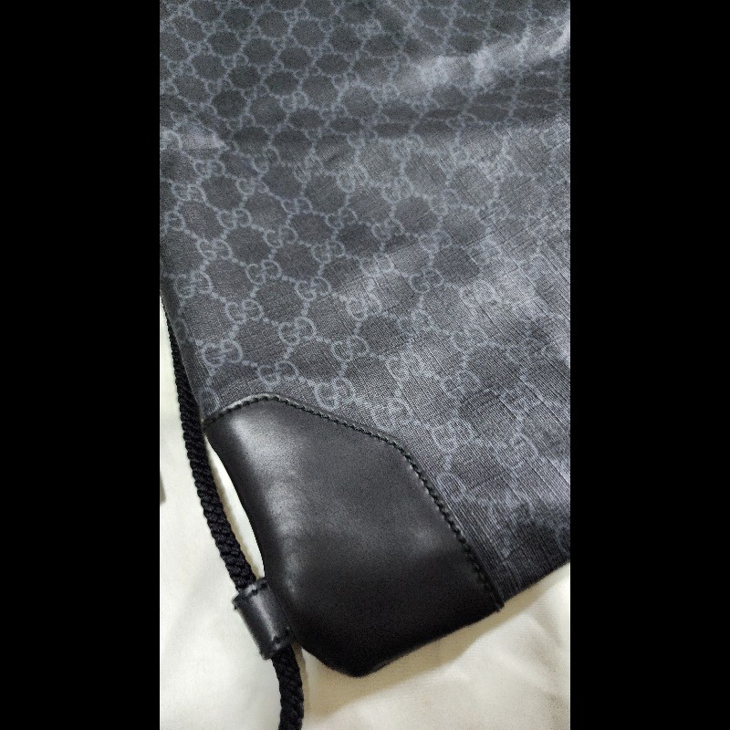 GUCCI 古馳經典Gucci 柔軟束口抽繩後揹包（黑色）-5