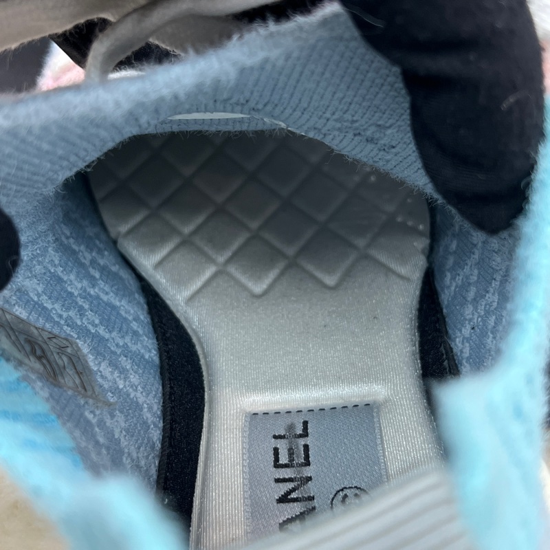 chanel  Multicolor CC Mixed Fabrics Knit Sneakers。XC024-14