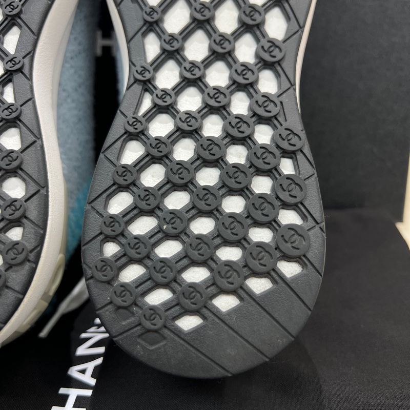 chanel  Multicolor CC Mixed Fabrics Knit Sneakers。XC024-18