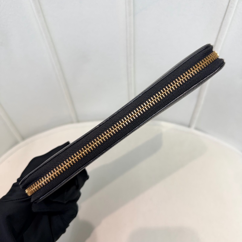 LOEWE 黑色格紋拉鍊長夾 XC432-3