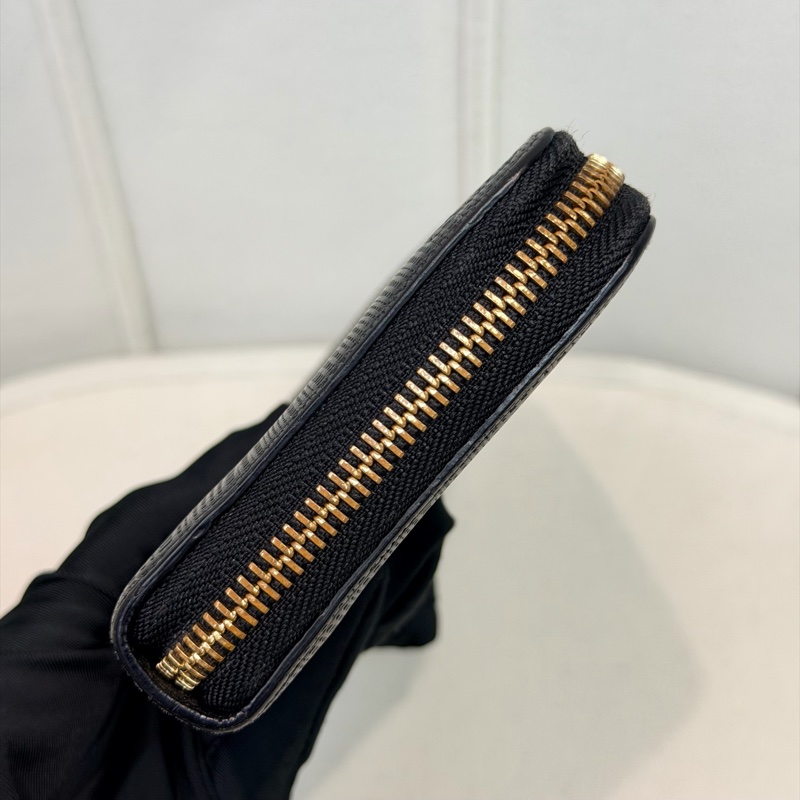 LOEWE 黑色格紋拉鍊長夾 XC432-5