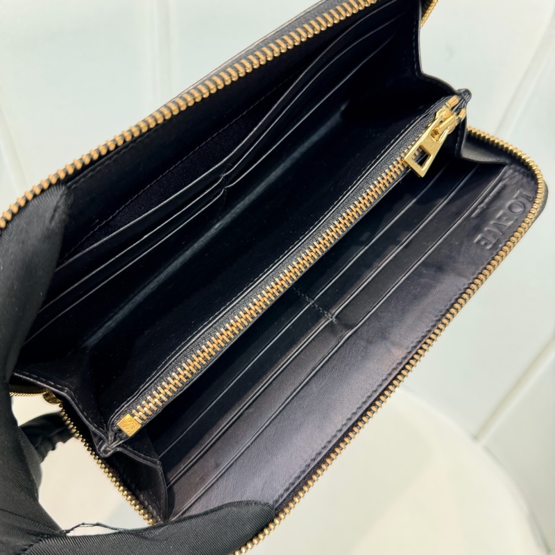 LOEWE 黑色格紋拉鍊長夾 XC432-12