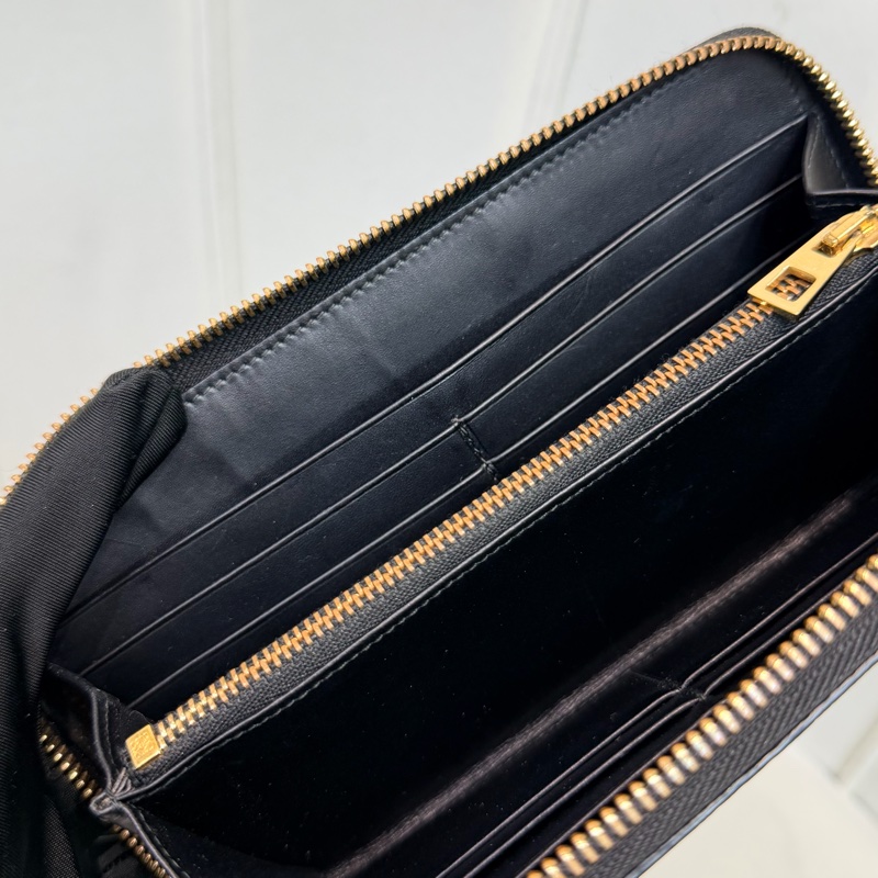 LOEWE 黑色格紋拉鍊長夾 XC432-21
