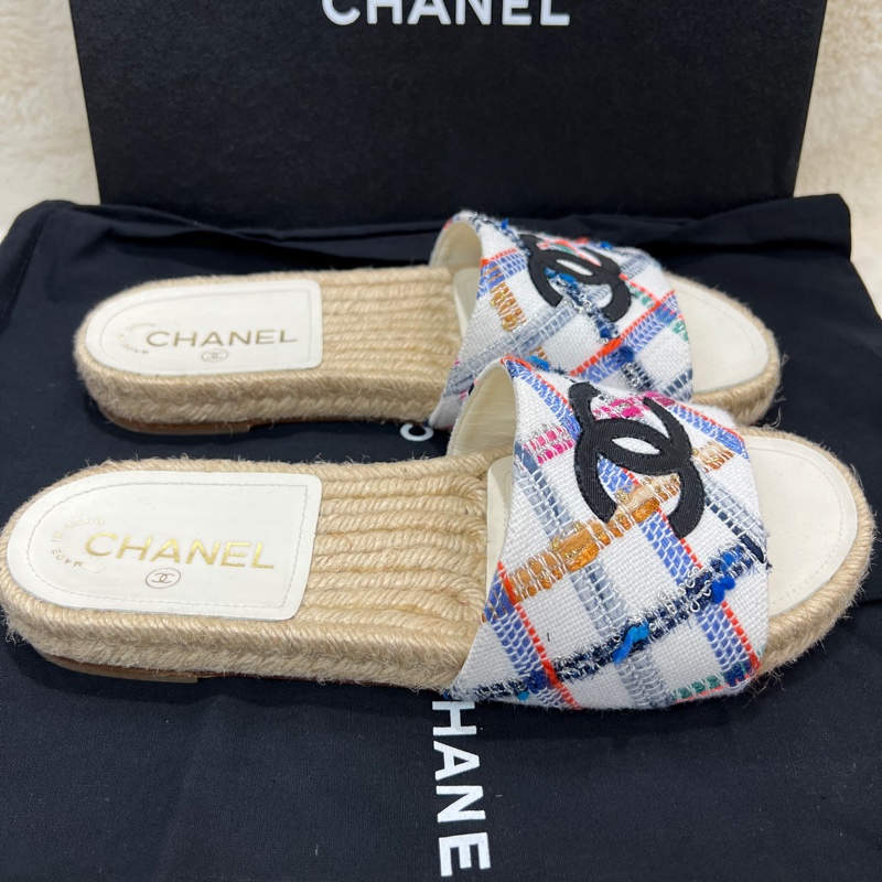 CHANEL Tweed Espadrille Slip On Sandals.      XC025-2