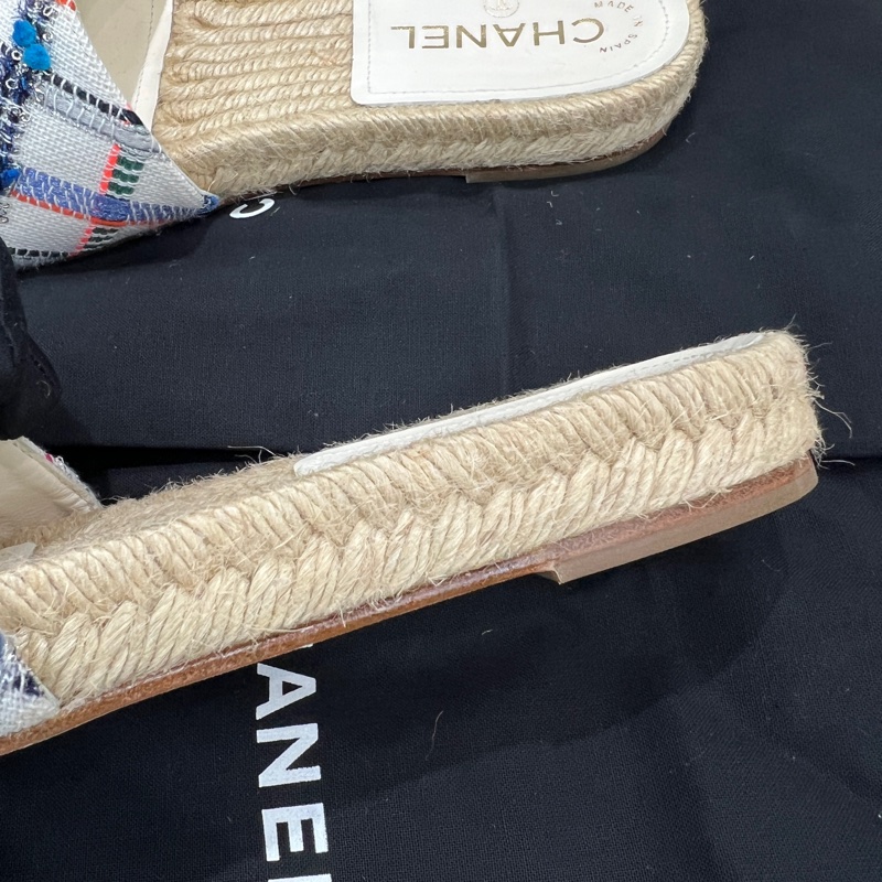 CHANEL Tweed Espadrille Slip On Sandals.      XC025-14