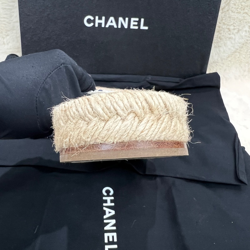 CHANEL Tweed Espadrille Slip On Sandals.      XC025-15