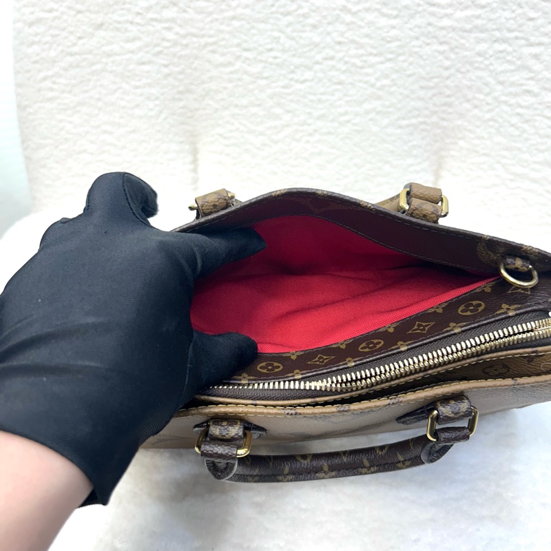 LV 路易威登原花雙色OnTheGo East West 橫版托特包寬背帶手提斜背包M46653-27