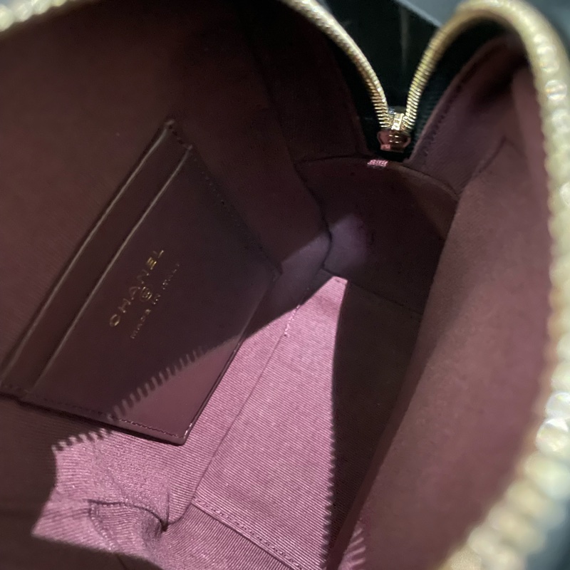 Chanel荔枝黑金小書包 台灣購證 大全配-10