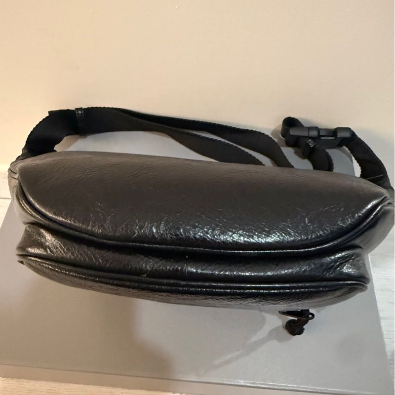 BALENCIAGA EXPLORER 腰包 男士 黑-7
