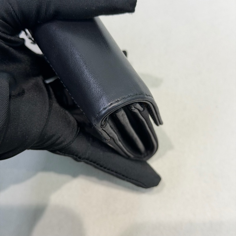 PRADA 黑色皮革拼帆布長夾 XC181-8