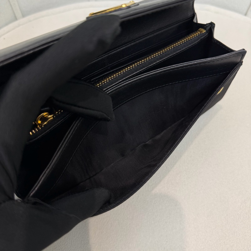 PRADA 黑色皮革拼帆布長夾 XC181-18