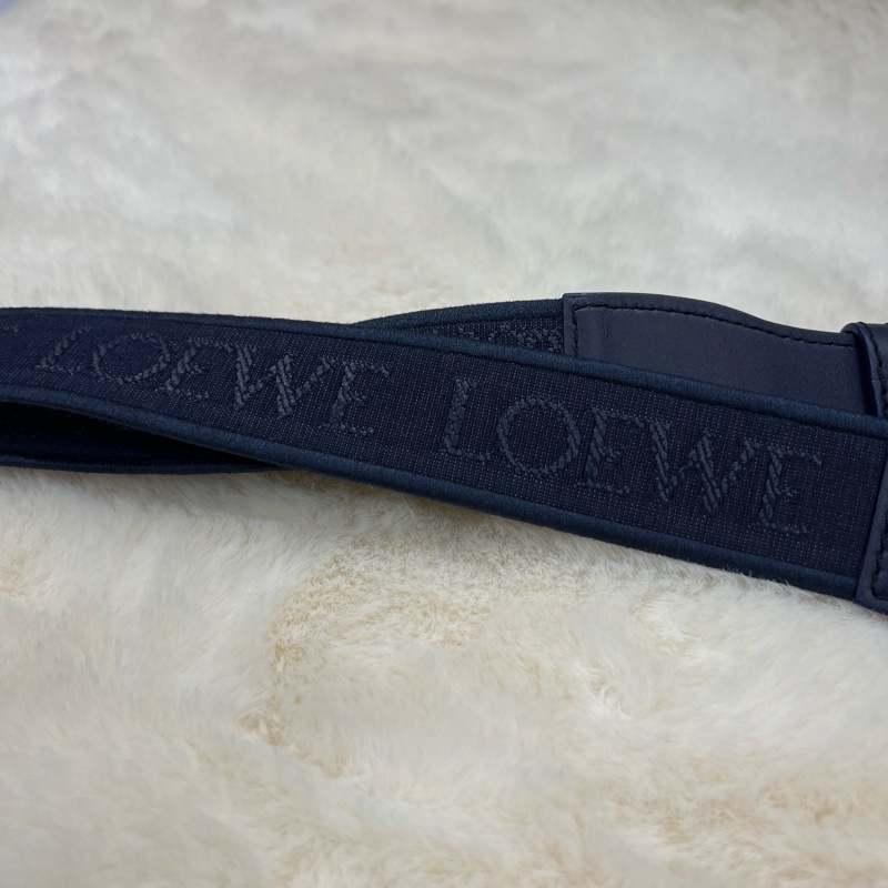 Loewe Compact Hammock 小號深藍色吊床包.  XC397-21