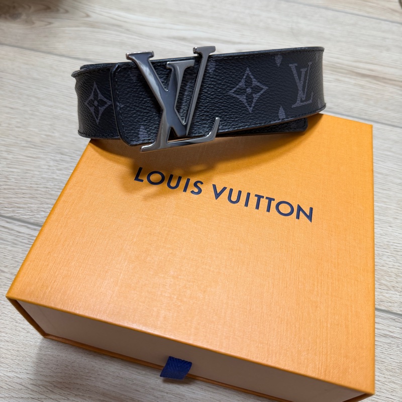 LV Initiales 40毫米雙面皮帶-3