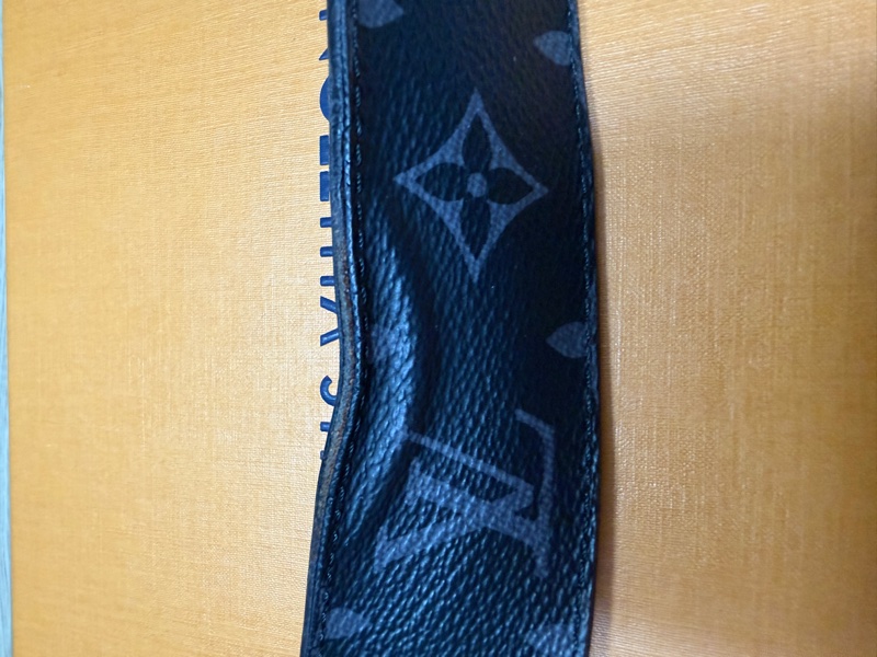 LV Initiales 40毫米雙面皮帶-12