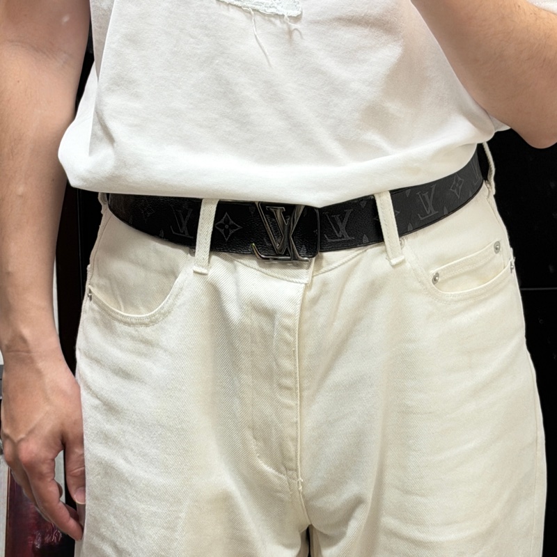 LV Initiales 40毫米雙面皮帶-7