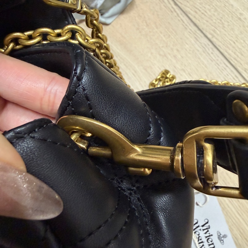Vivienne Westwood Black Hazel Medium Bag 中號 肩背包/斜背包-11