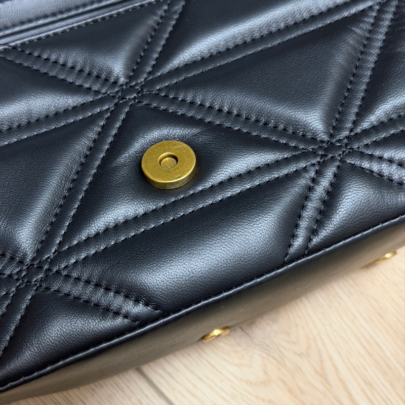 Vivienne Westwood Black Hazel Medium Bag 中號 肩背包/斜背包-18