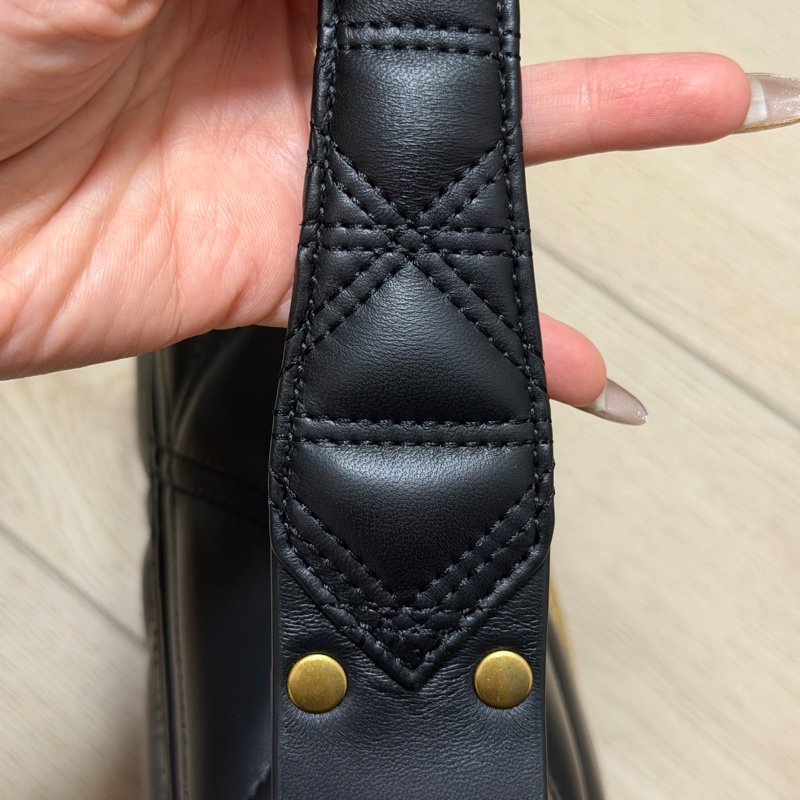 Vivienne Westwood Black Hazel Medium Bag 中號 肩背包/斜背包-21