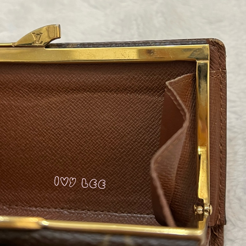 LOUIS VUITTON M61663 經典 Monogram 帆布牛皮蝴蝶釦 對折中夾 正品 二手精品-11