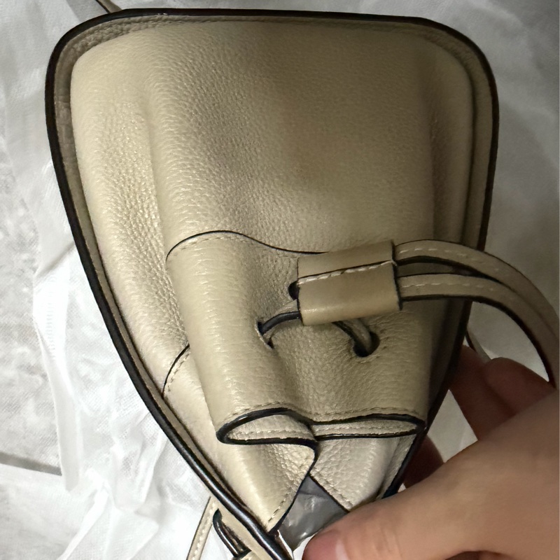 Loewe mini 吊床沙色-1