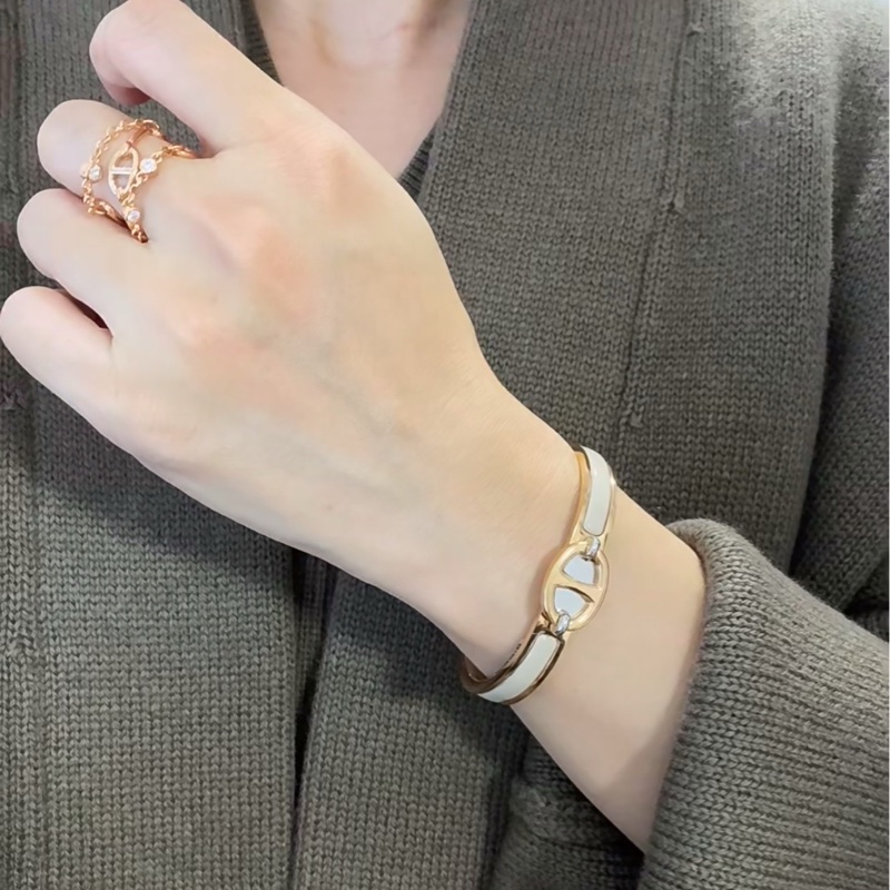 閒置新 Hermes/愛馬仕 Clic H系列豬鼻子扣頭手鐲 白色全套-0