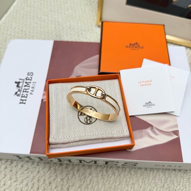 閒置新 Hermes/愛馬仕 Clic H系列豬鼻子扣頭手鐲 白色全套-3