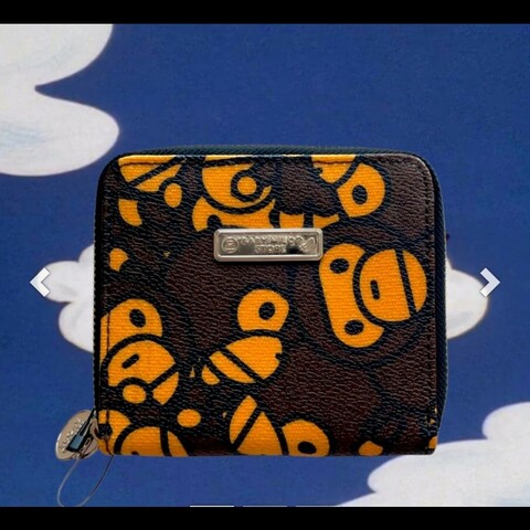 特價出清現貨在台，絕版bape milo拉鍊折疊小錢包，全新品