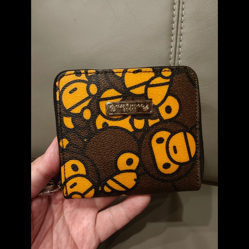 特價出清現貨在台，絕版bape milo拉鍊折疊小錢包，全新品-8