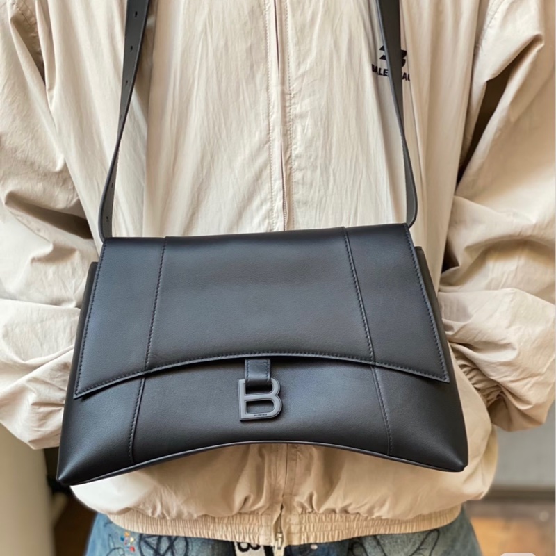 BALENCIAGA巴黎世家全黑downtown單肩斜挎沙漏包-35