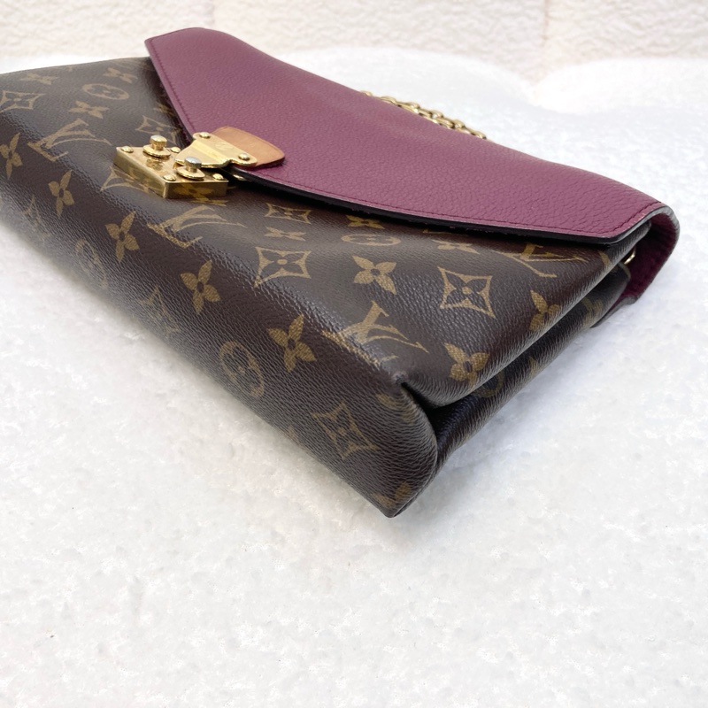 LV 路易威登原花拼紫紅牛皮S LOCK信封鏈條包撞色設計 M41200-11