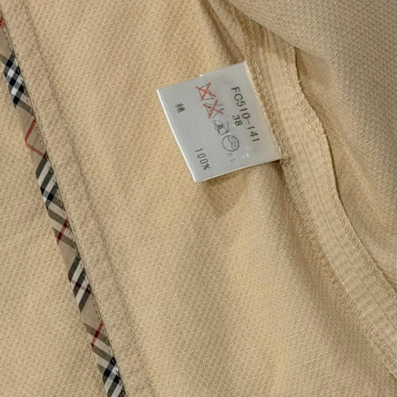 BURBERRY 倫敦 反折格紋袖薄款外套-9