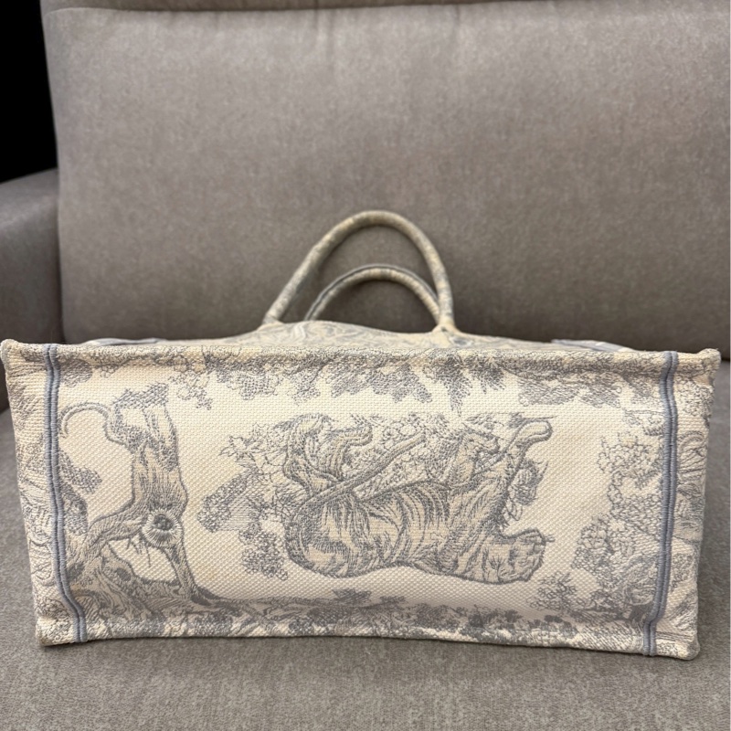 DIOR 中號刺繡tote-3