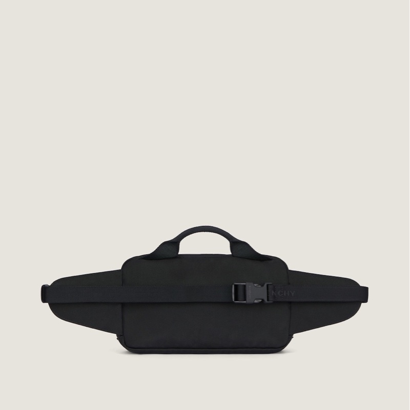 Givenchy 男士 Essential U 腰包均碼碼26.9cm*7.8cm*15cm-3