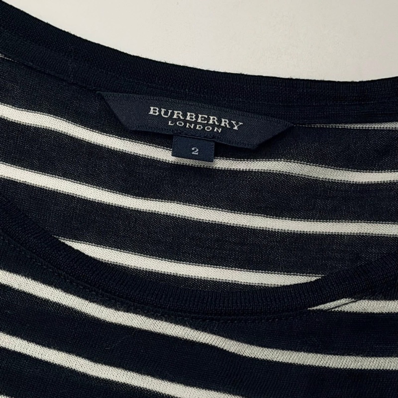BURBERRY 倫敦 肩扣橫條紋長版戰馬上衣-8