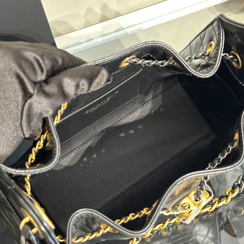 CHANEL 25 Mini hobo bag - 油蠟皮黑金銀-8
