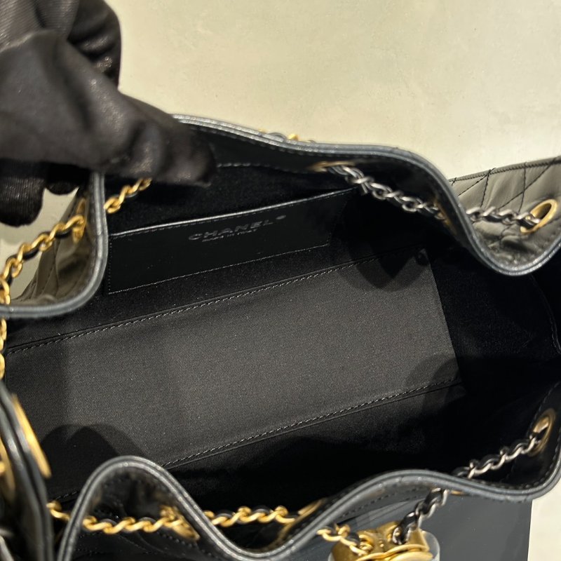 CHANEL 25 Mini hobo bag - 油蠟皮黑金銀-9