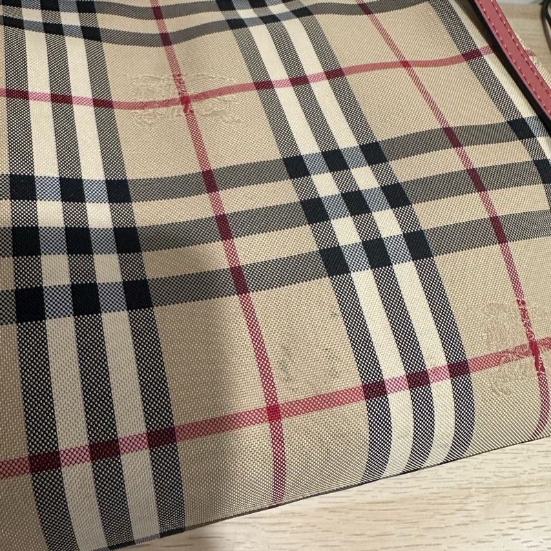 BURBERRY-經典格紋托特包-24