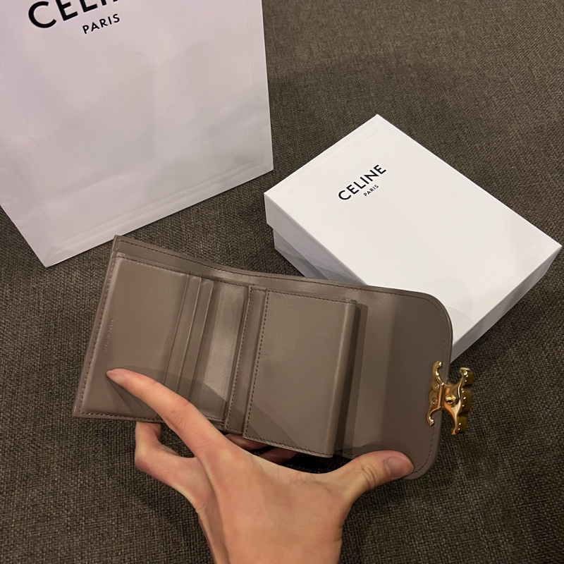 📢二手 Celine Triomphe 經典凱旋門大象灰金釦三折短夾 正品-2
